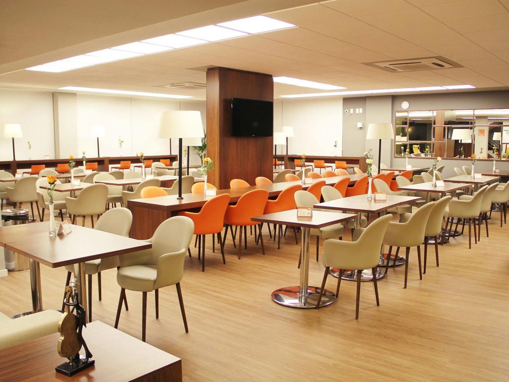 Hotel 10 Dourados Ngoại thất bức ảnh